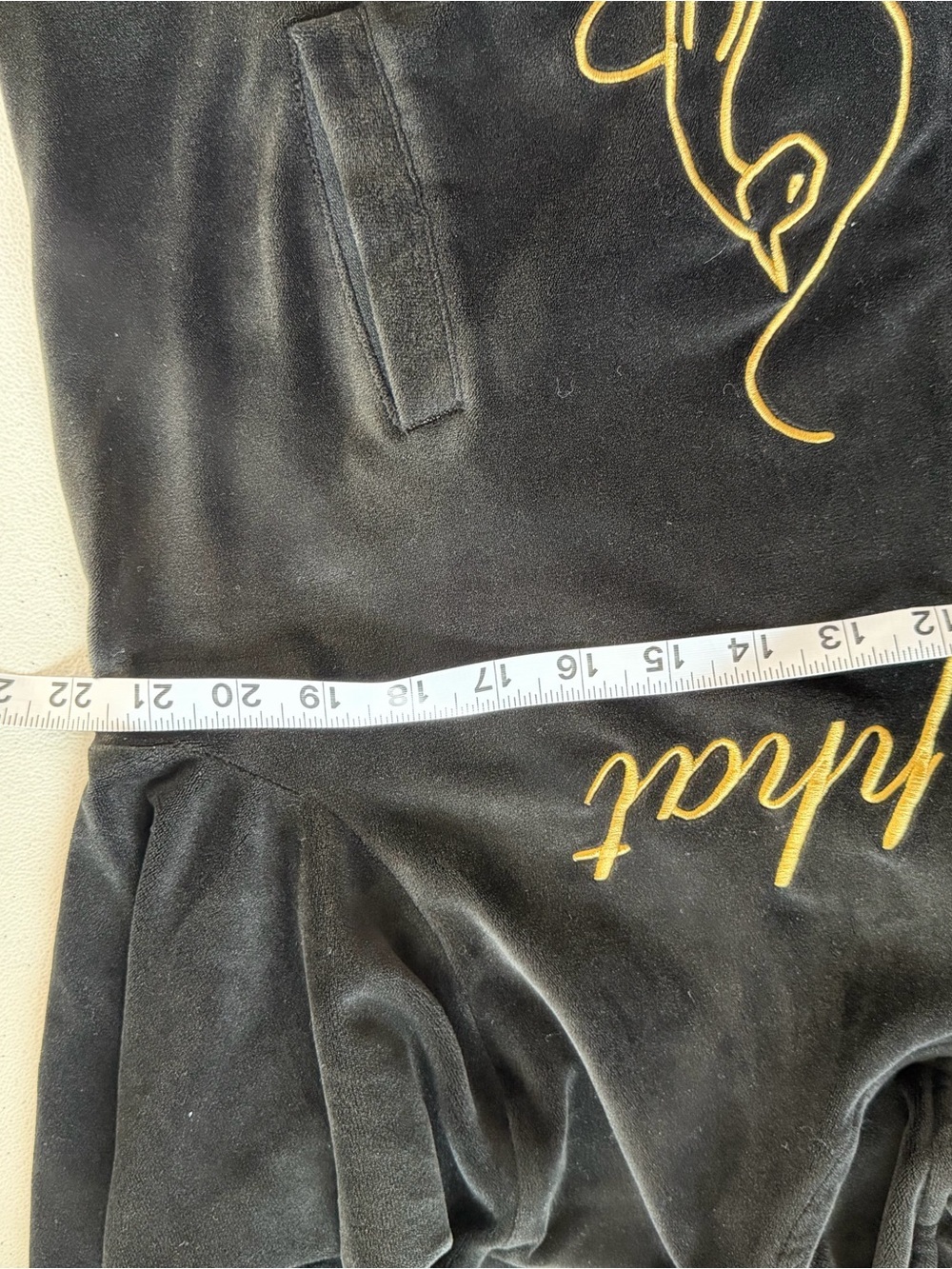 Baby Phat Velour Track Suit Y2K 2 pc Set Zip Up Jacket Pants Womens  black - Picture 12 of 16